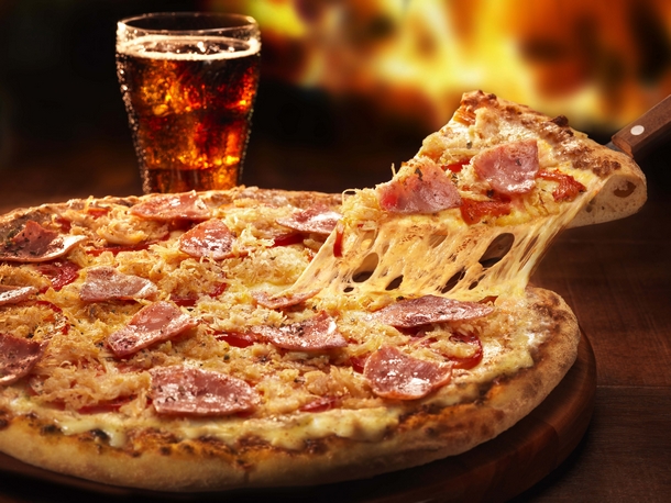 Domino´s lança sabor frango picante para comemorar dia da pizza